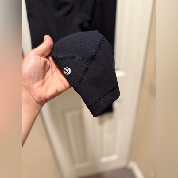 Lululemon Pace Rival Crop Full-On Luxtreme 22” Black , size 6 - Picture 5 of 11